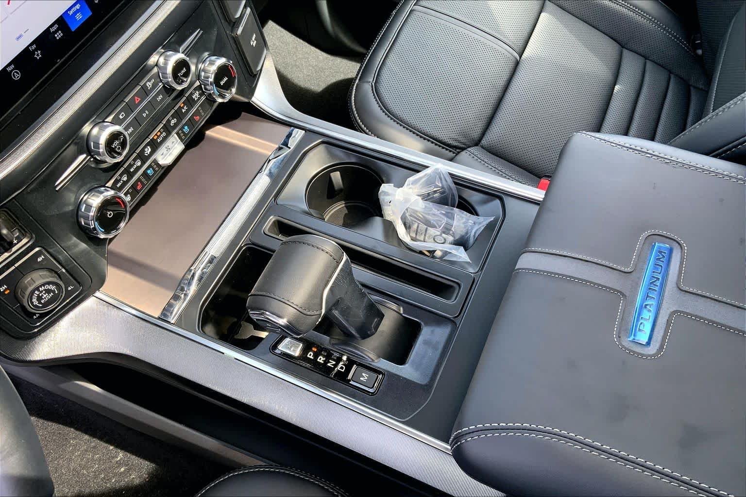 New 2026 Star White Metallic Tri-Coat Ford Platinum® image 5