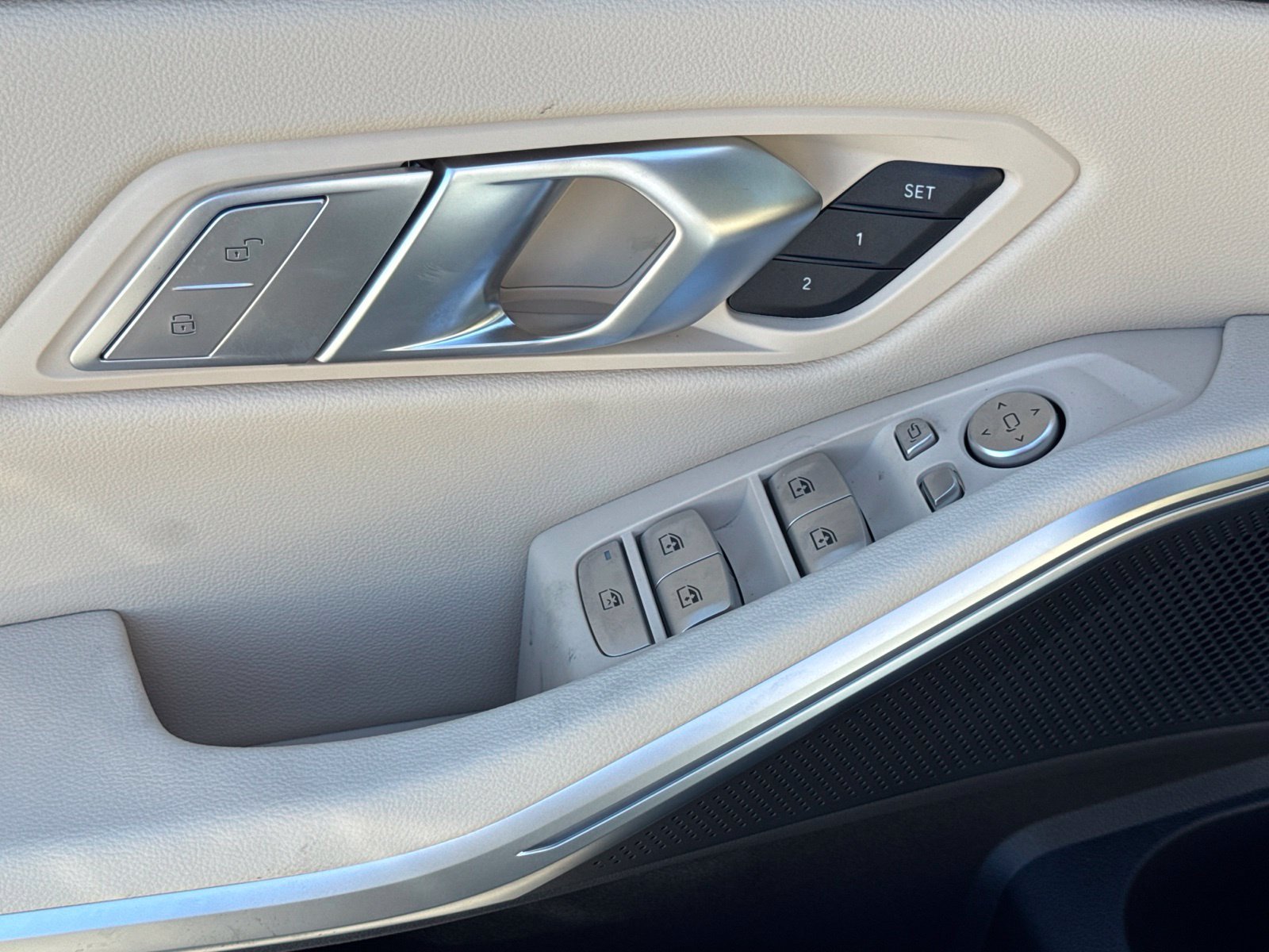 New 2026 Alpine White BMW 330i image 18