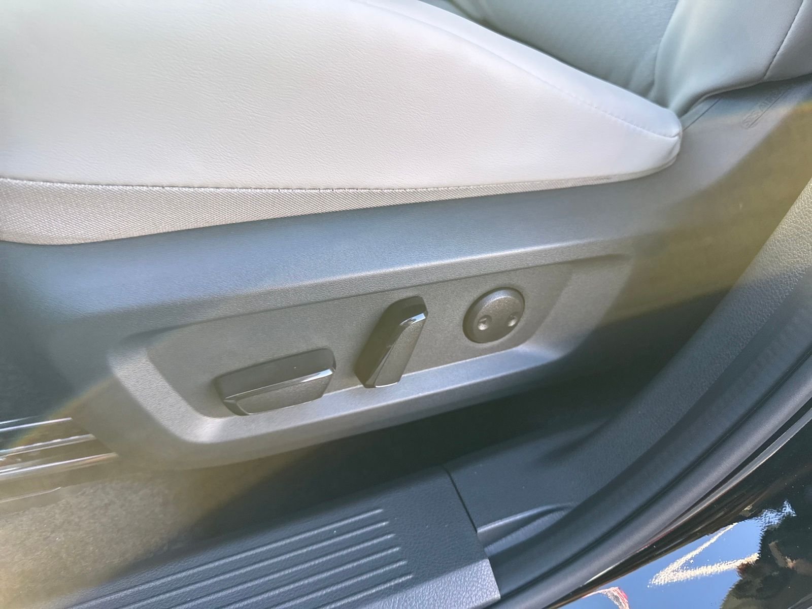 New 2026 Nissan Rogue Dark Armor 4D Sport Utility