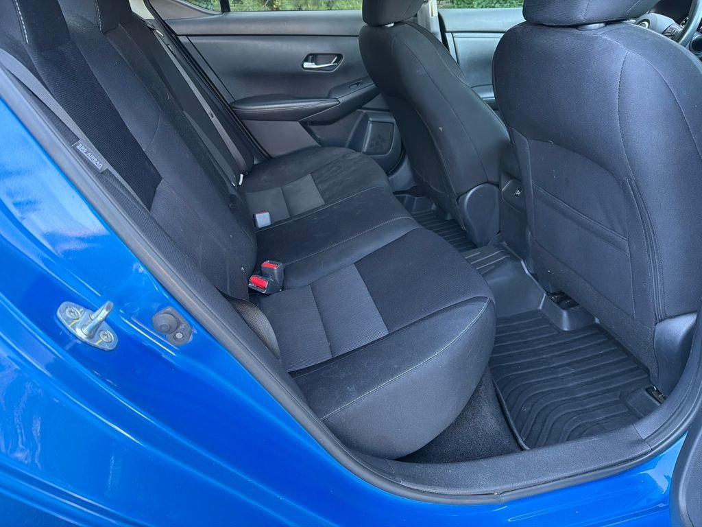 Used 2022 Blue Nissan SV image 15