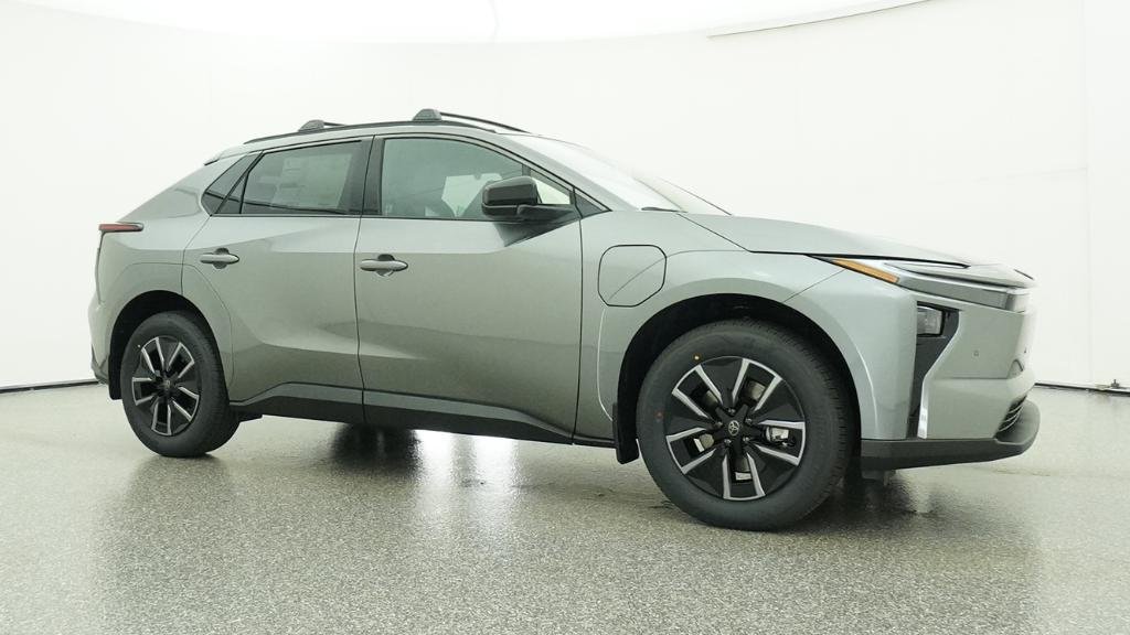 New 2026 Heavy Metal Toyota XLE image 59
