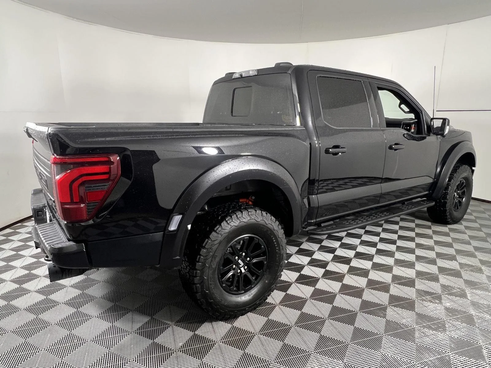 Certified Used 2025 Agate Black Metallic Ford Raptor image 40