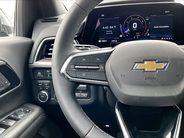 2026 Chevrolet Suburban Premier - Photo 19