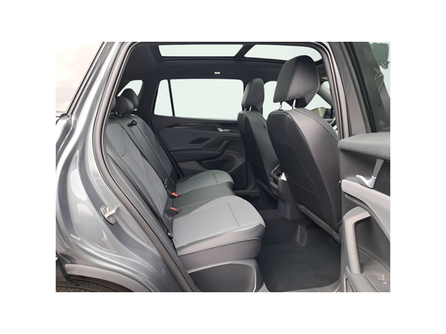2025 Volkswagen Tiguan SE R-LINE BLACK - Photo 14
