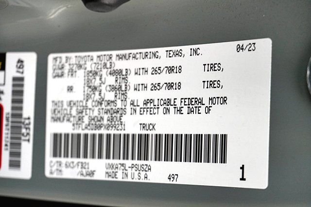 Used 2023  Toyota SR5 image 34