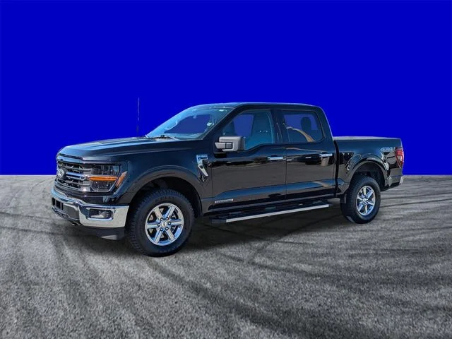 Certified Used 2024 Agate Black Metallic Ford XLT image 8