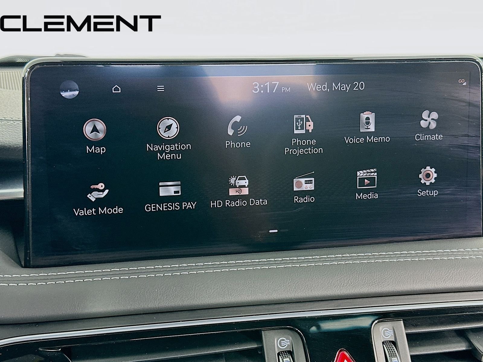 2023 GENESIS G70 Standard - Photo 19