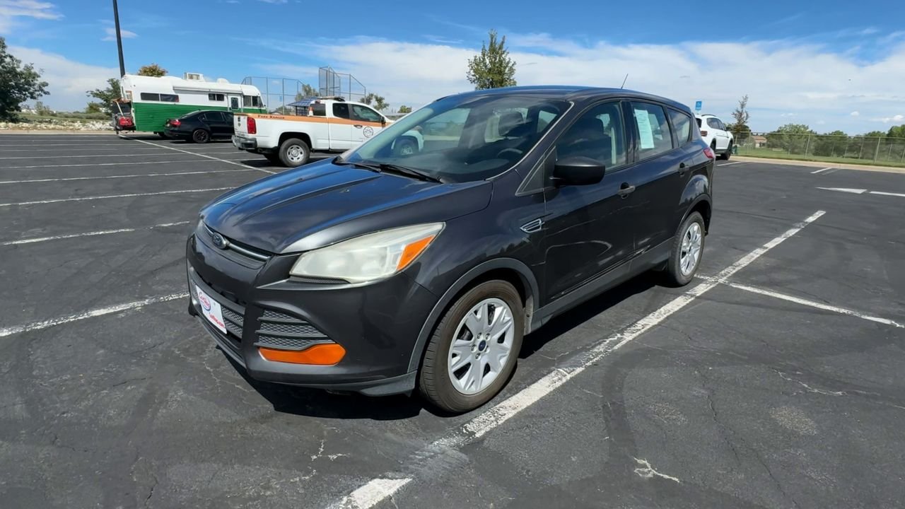 2016 Ford Escape S photo 3