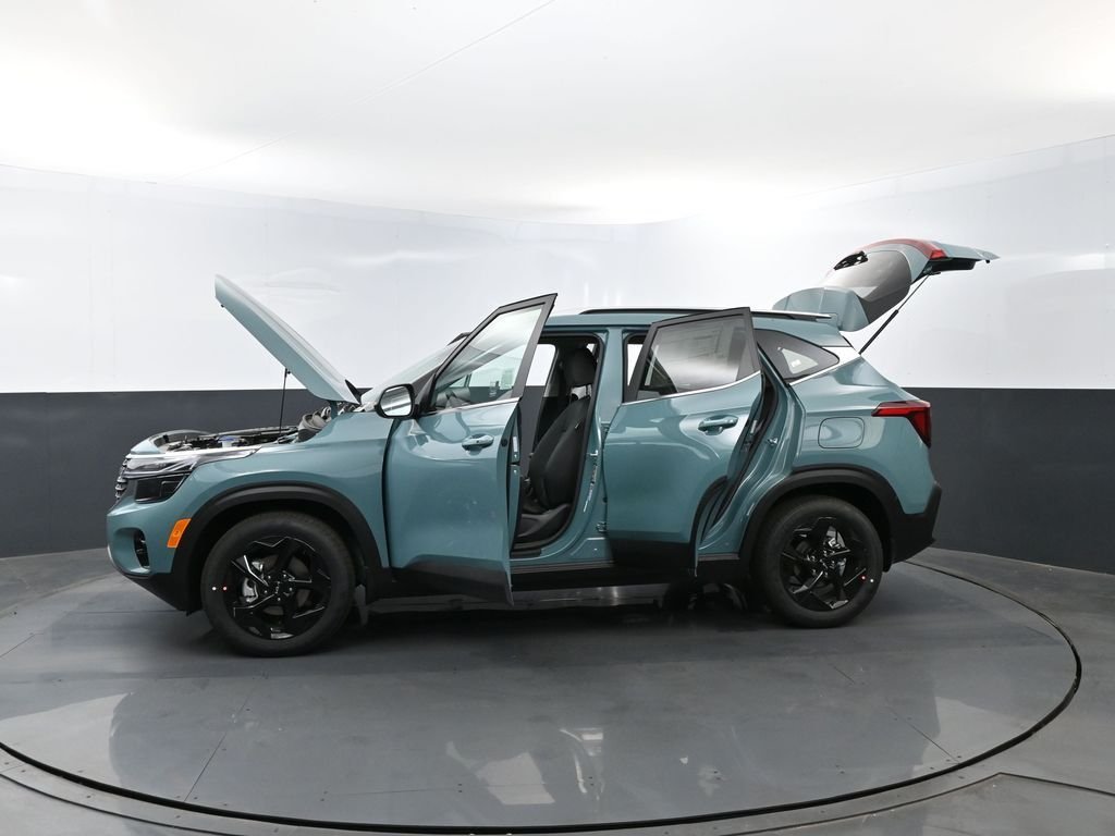 New 2026 Pluton Blue Kia EX image 30