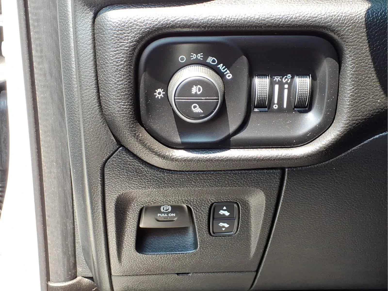 Used 2025 Bright White Clearcoat Ram Laramie image 14