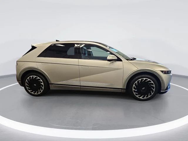 Used 2024 Gold Hyundai Limited image 2