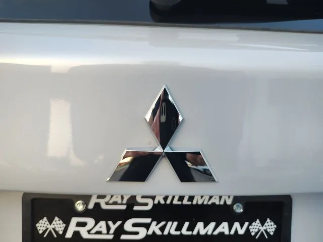 New 2026 White Mitsubishi  image 29