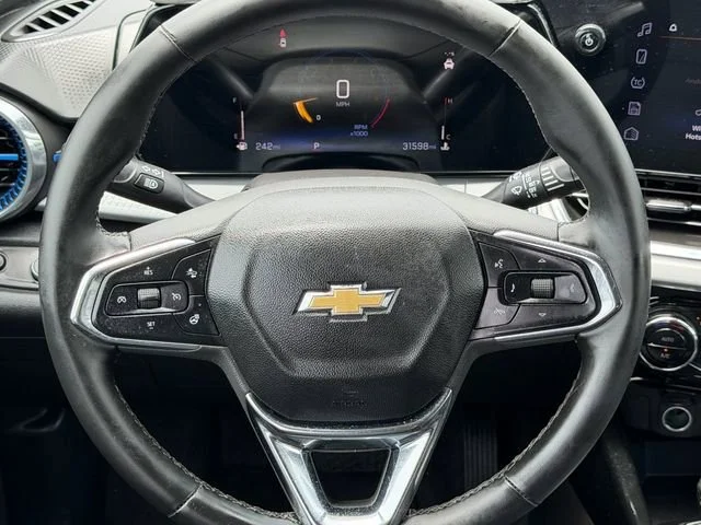 Used 2026 Mosaic Black Metallic Chevrolet LT image 14