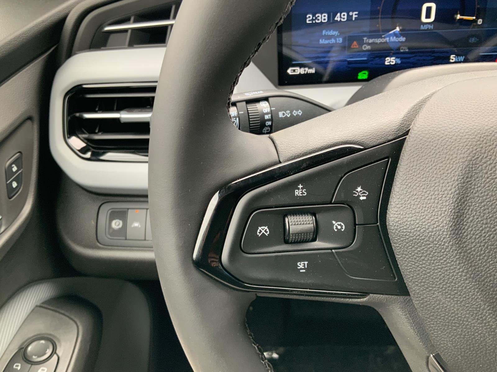 2027 Chevrolet Bolt RS - Photo 19