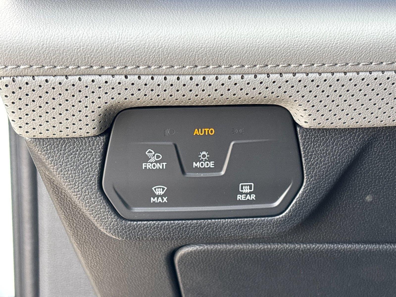 2025 Volkswagen Atlas Atlas Peak Edition - Photo 17