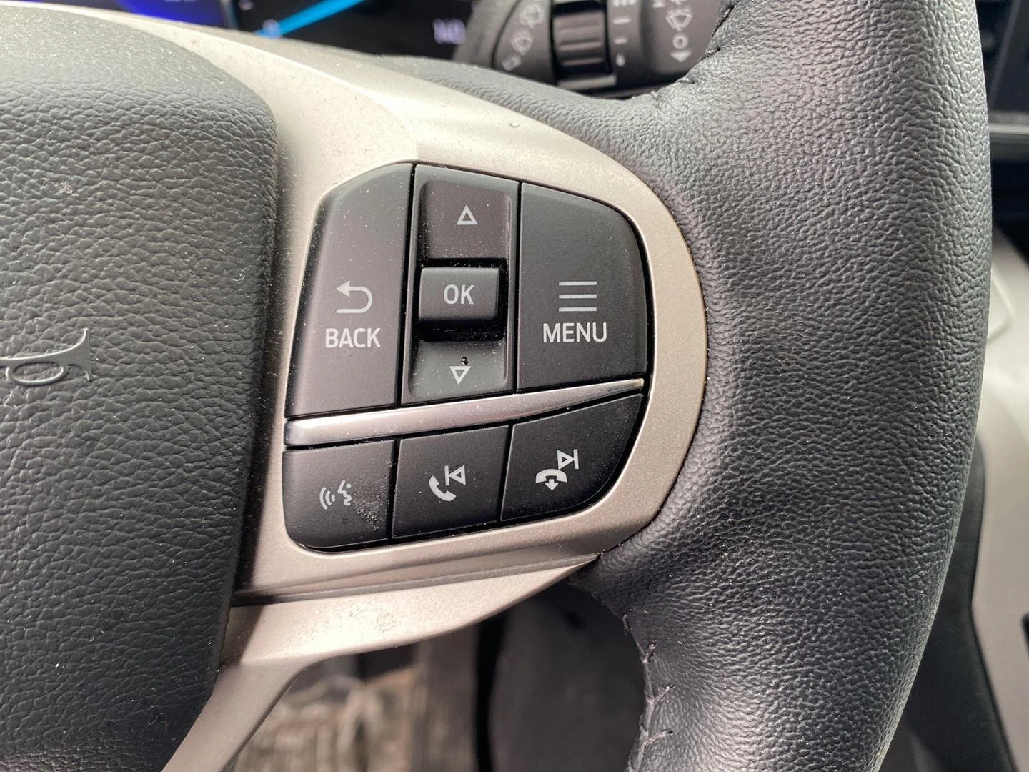 Used 2023 Iconic Silver Ford XLT image 20