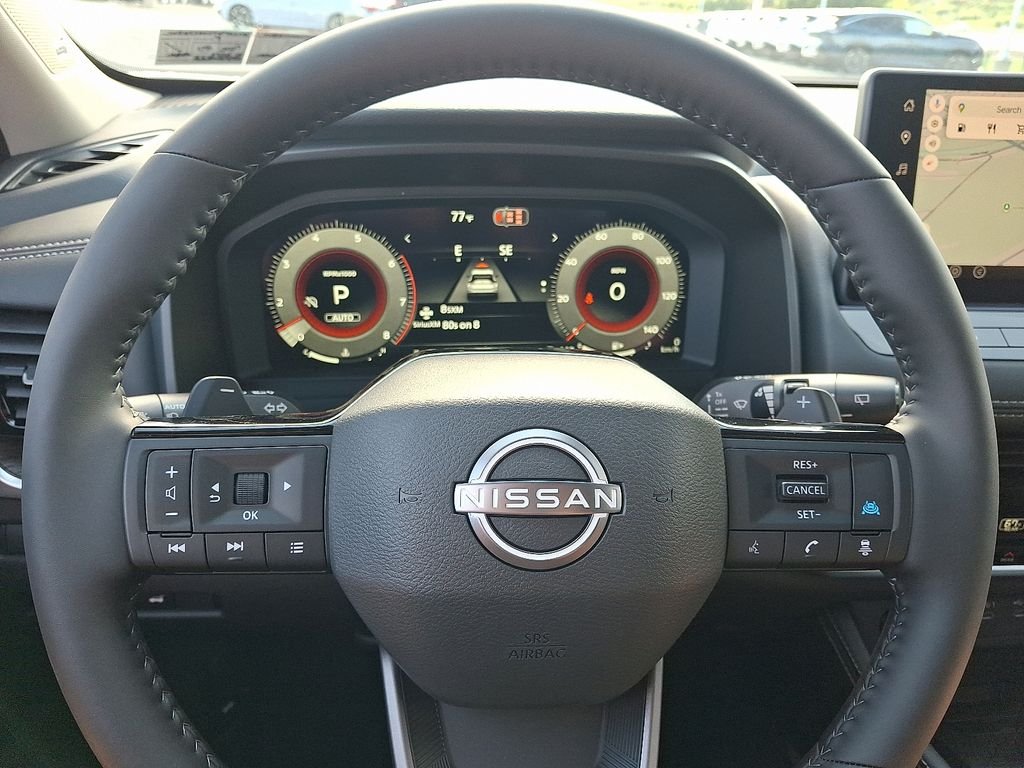New 2026 Everest White Pearl TriCoat / Super Black Two-tone Nissan Platinum image 16