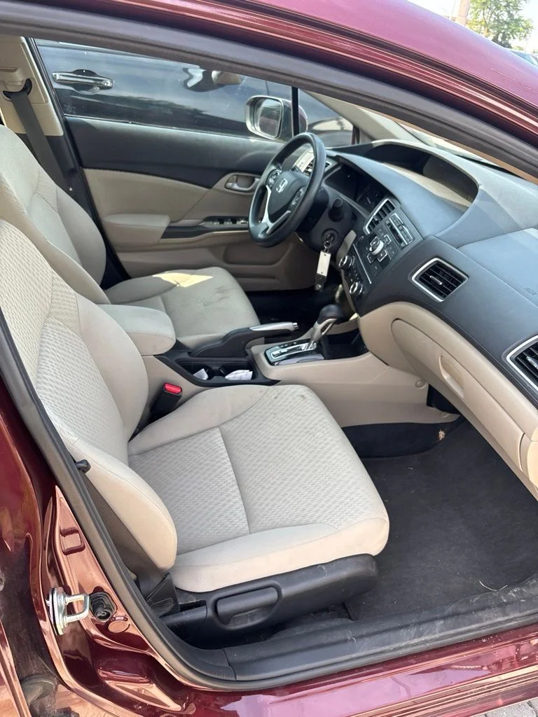 Used 2015  Honda LX image 25