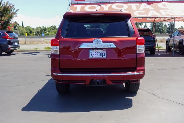 Used 2013 Red Toyota SR5 image 9