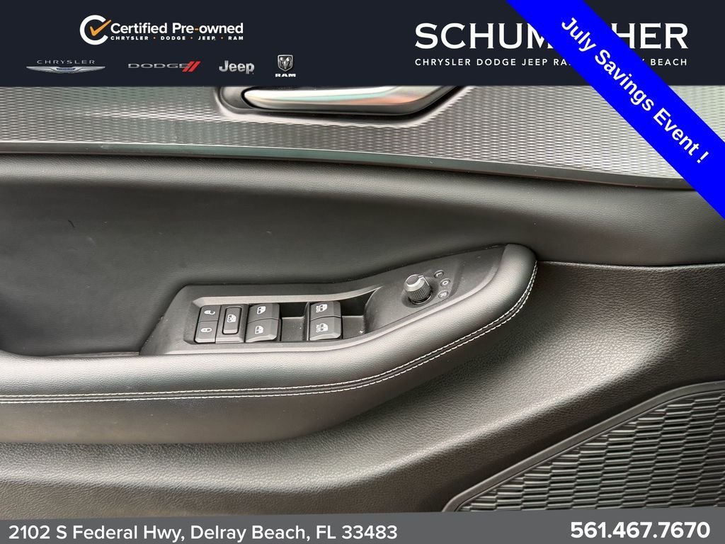 Used 2023 Gray Jeep Laredo image 25