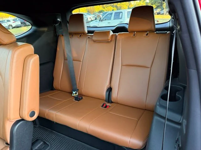 Used 2022 Red Toyota Platinum image 29