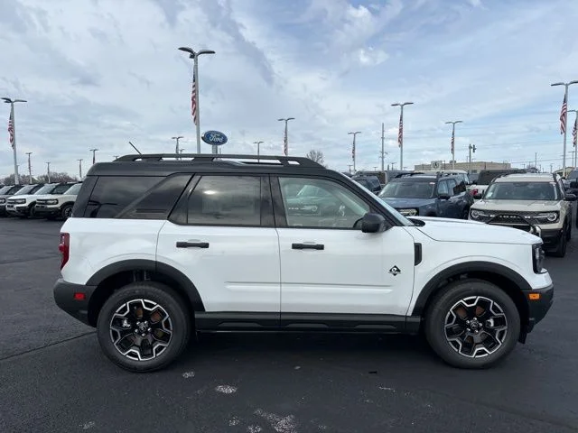 New 2026 Oxford White Ford Outer Banks® image 5