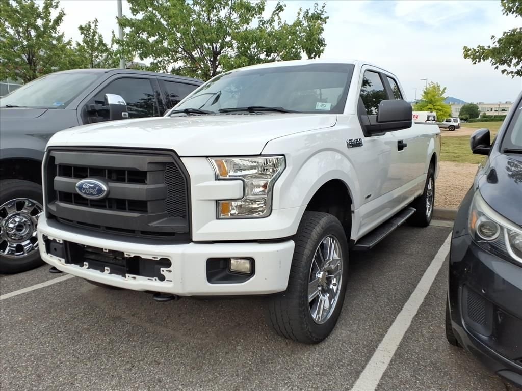 Used 2015 White Ford XL image 4