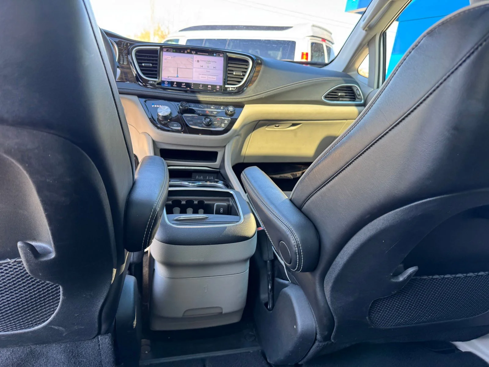 2024 Chrysler Pacifica Limited - Photo 21