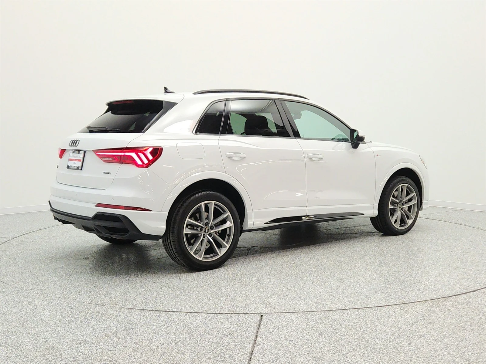Used 2023 Glacier White Metallic Audi S line Premium Plus image 5