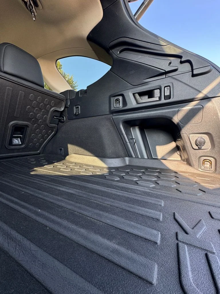 Used 2020 Silver Subaru Onyx Edition XT image 12