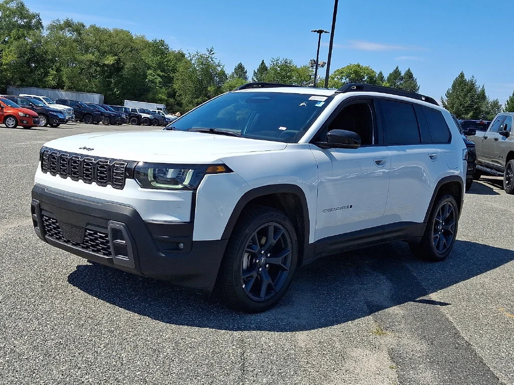 New 2026 Bright White Clear-Coat Exterior Paint Jeep 85th Anniversary image 4