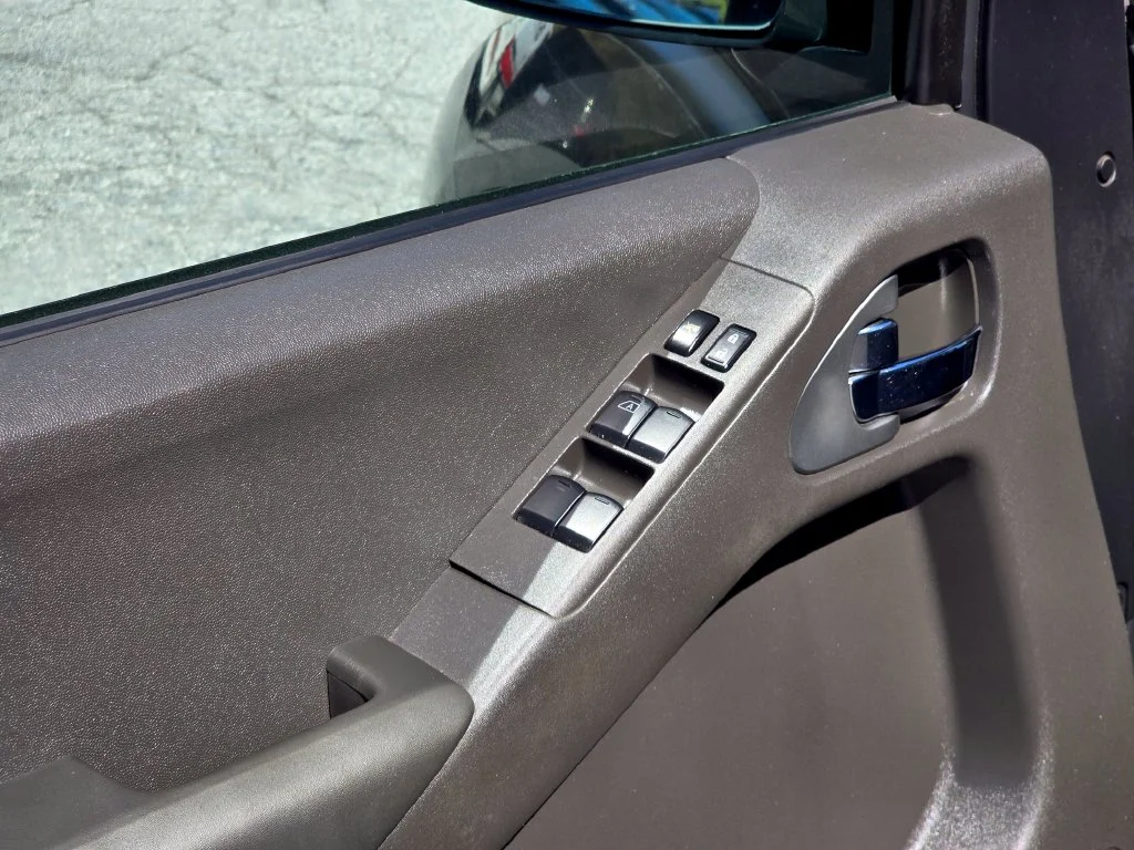Used 2011 Black Nissan PRO-4X image 42