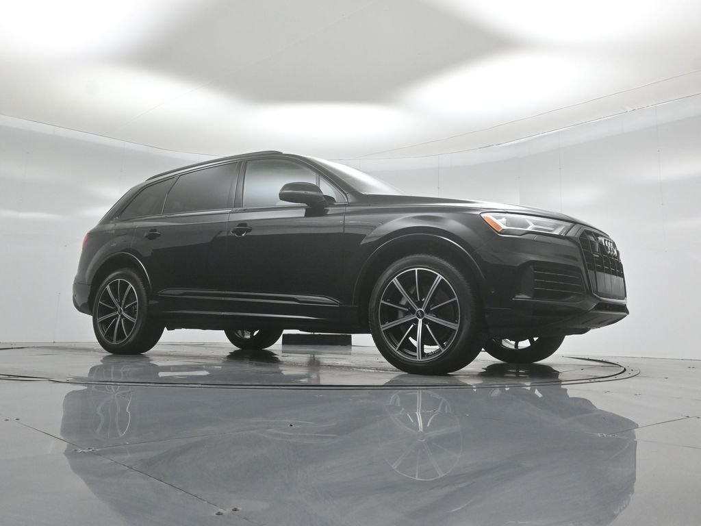 Certified Used 2022 Black Audi 55 Premium Plus image 4