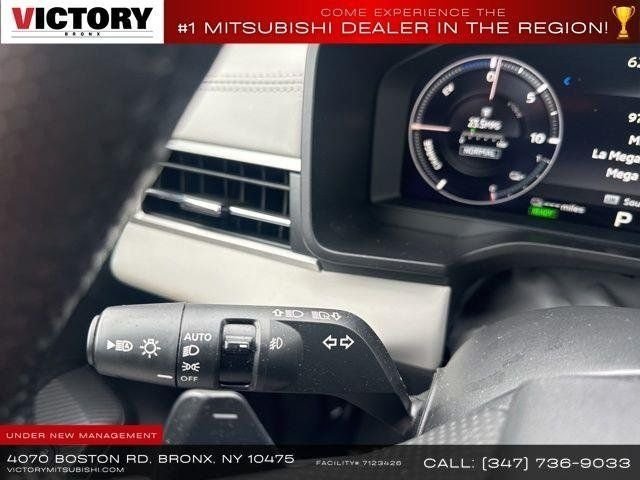 2024 Mitsubishi Outlander Plug-in Hybrid SEL - Photo 45