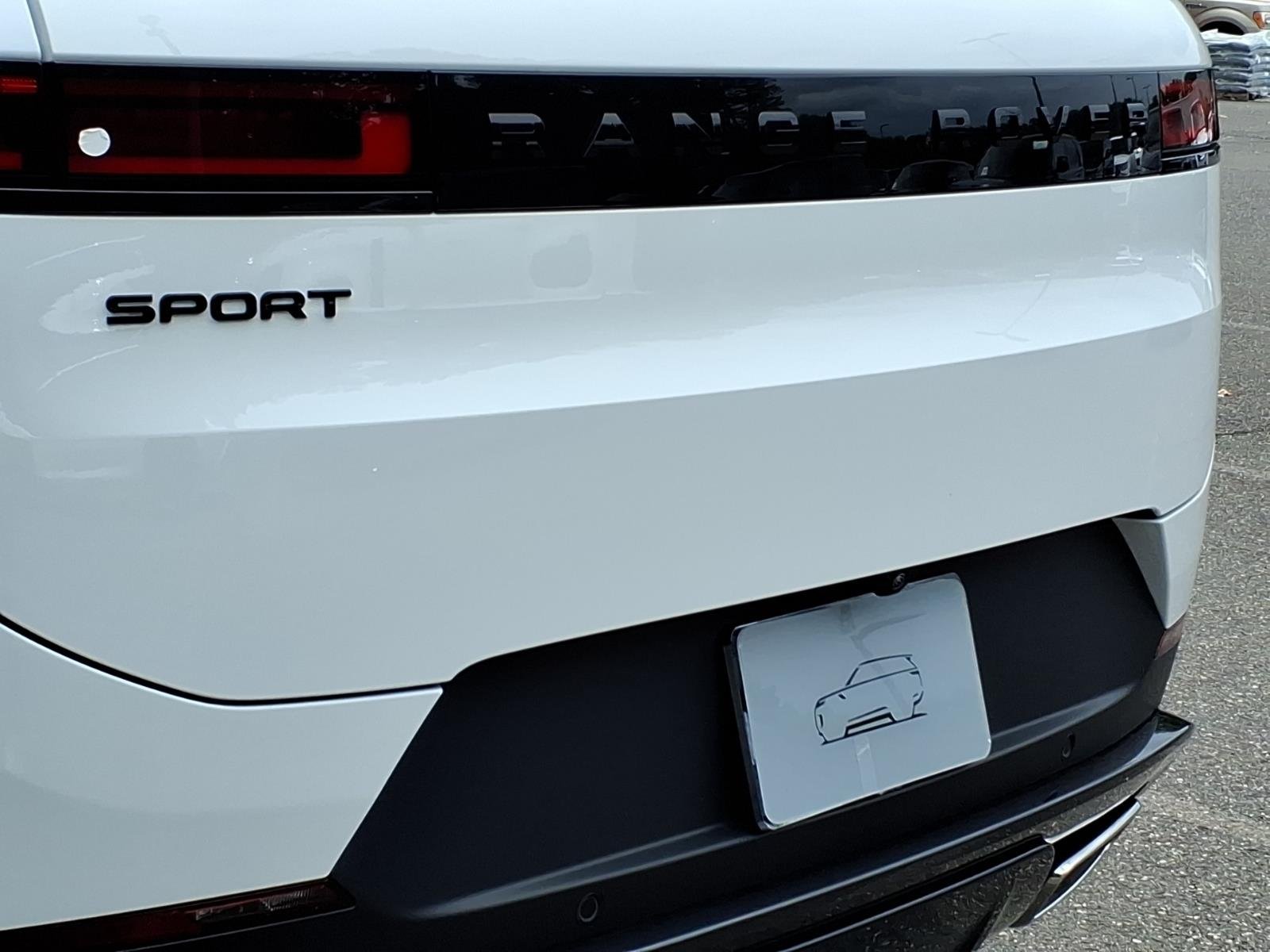 New 2026 Fuji White LAND ROVER SE image 19