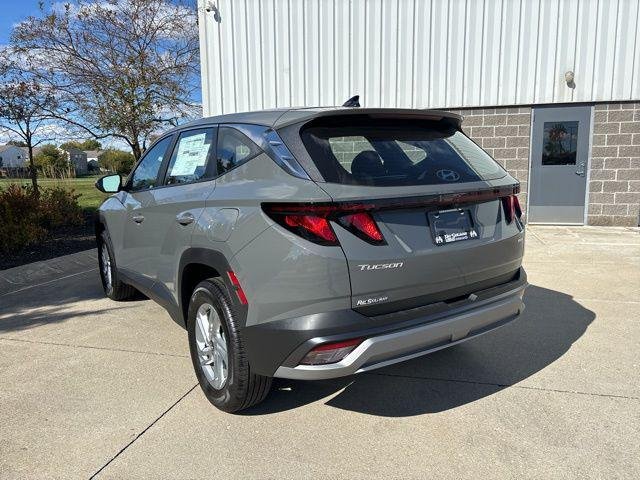 New 2026 Hampton Gray Hyundai SE image 40