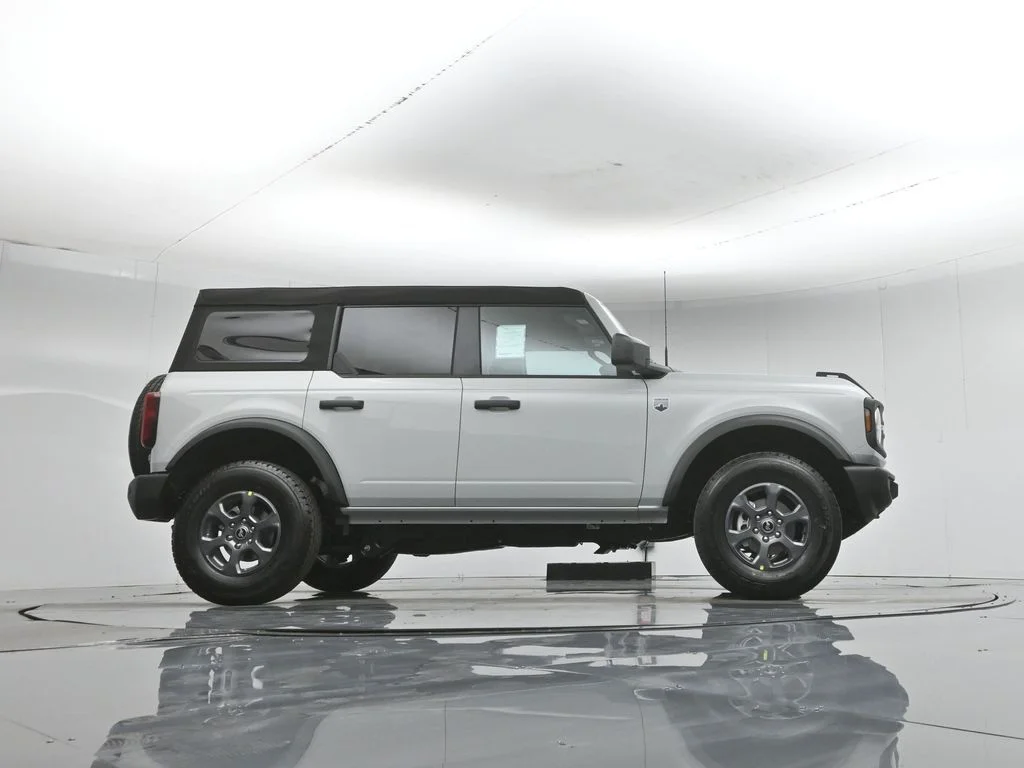 New 2026 Avalanche Gray Ford Big Bend image 45