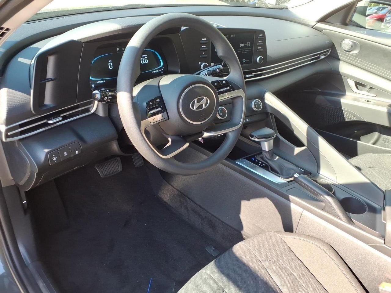 New 2026 Amazon Gray Hyundai SE image 24