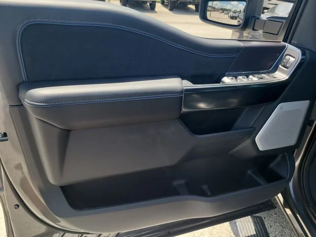 New 2026 Gray Metallic Ford Platinum image 17
