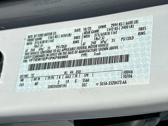 Used 2023 White Ford XLT image 30