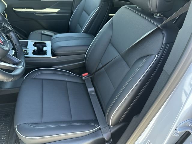 New 2026 Iridescent White Tricoat Buick Preferred image 15