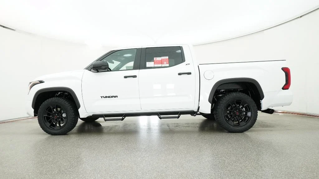 New 2026 Ice Cap Toyota SR5 image 2