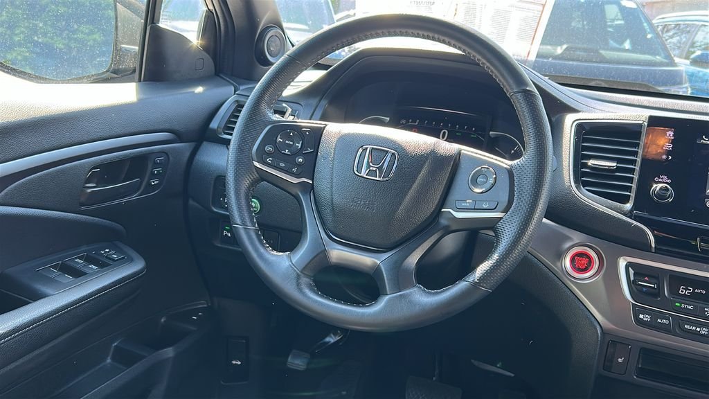 Used 2023 Black Honda EX-L image 24