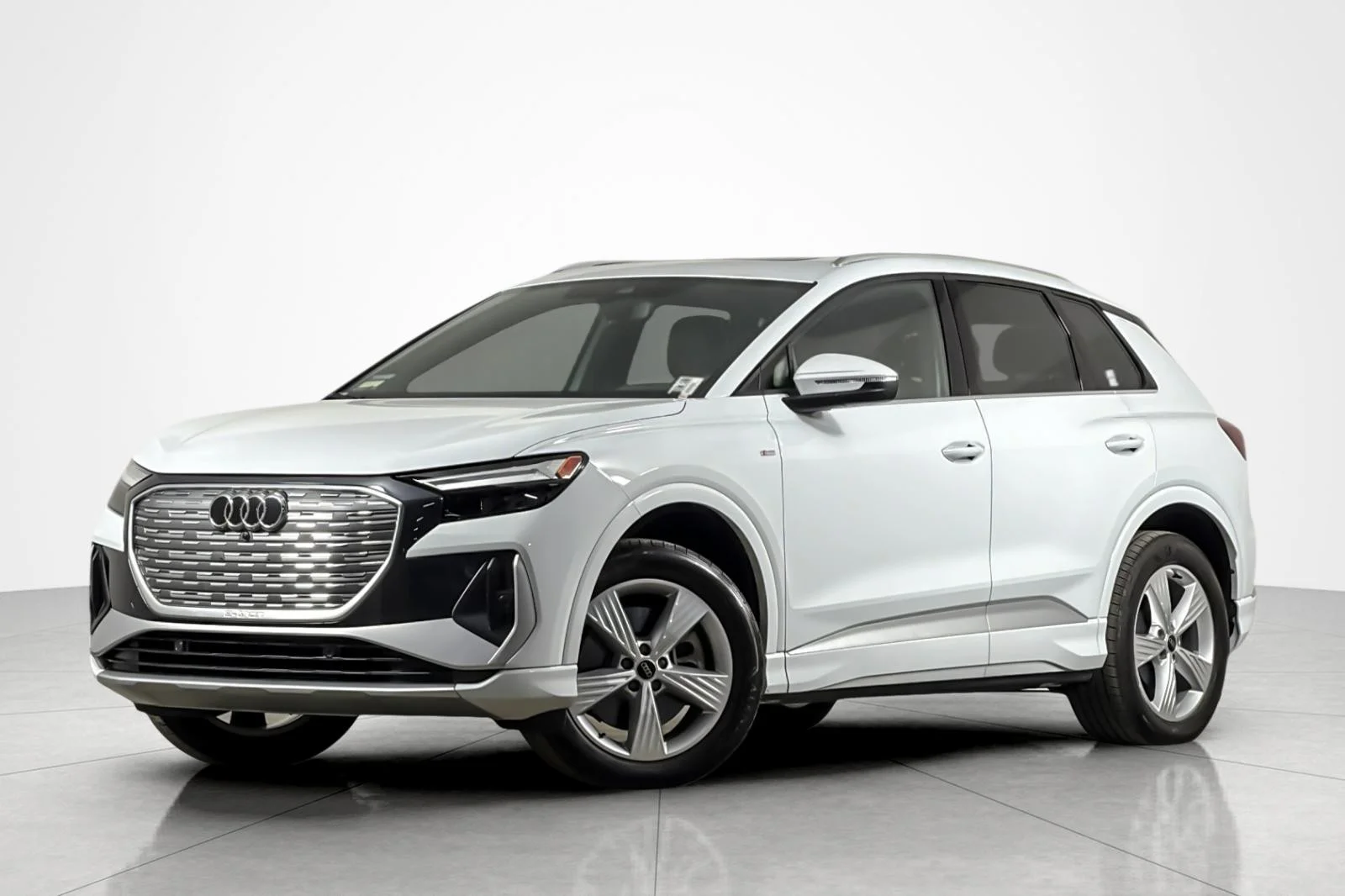 Used 2024 Glacier White Metallic Audi Premium 50 quattro image 1
