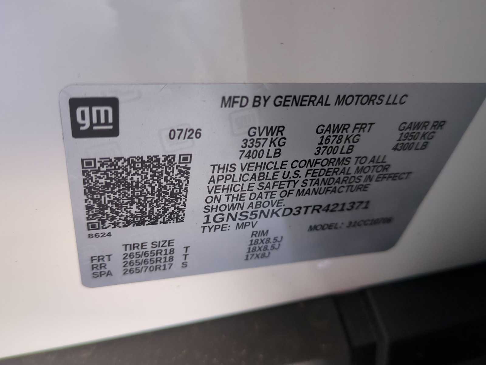 New 2026 Summit White Chevrolet LT image 30