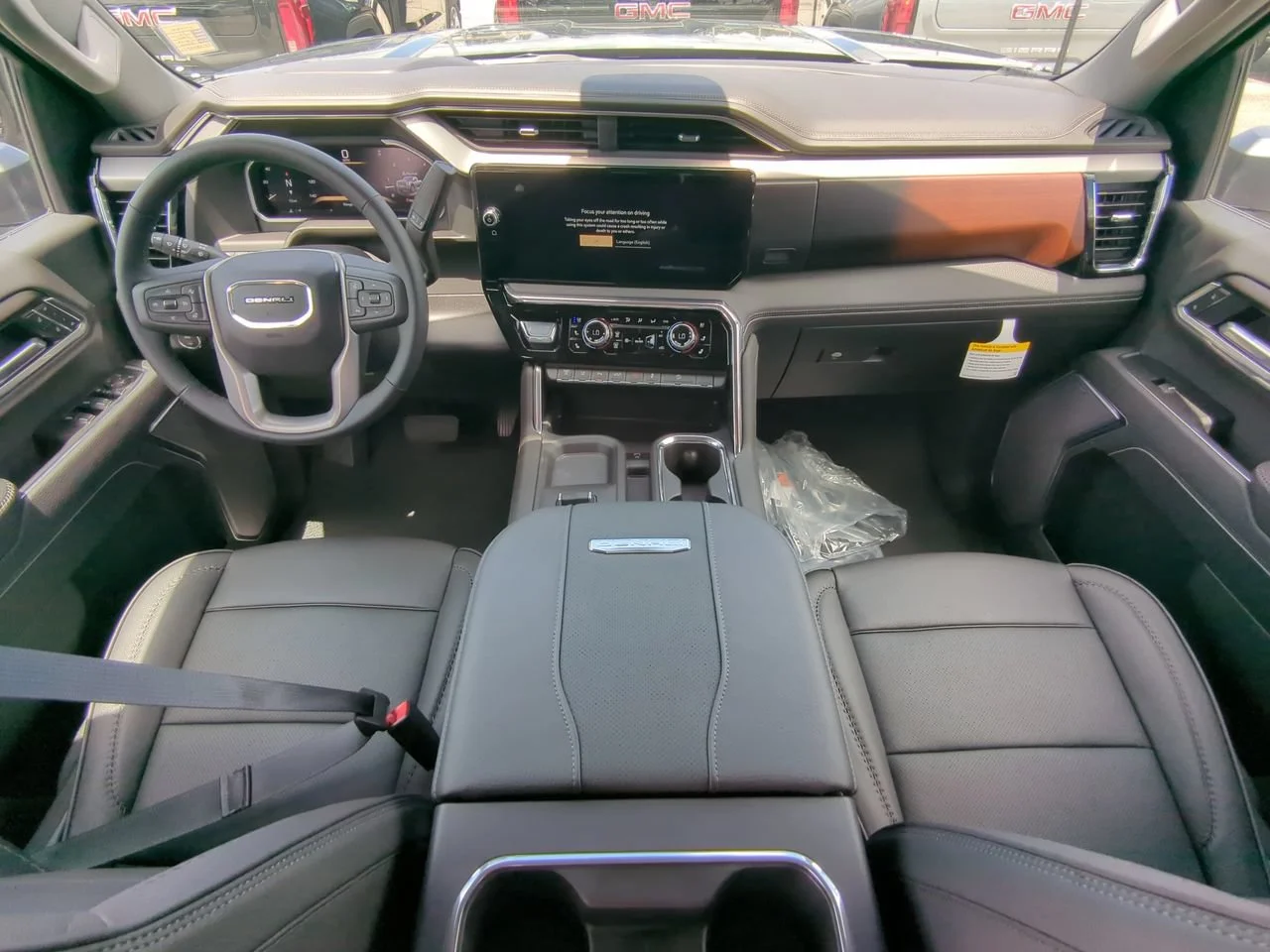 2026 GMC Sierra 2500HD Denali - Photo 14