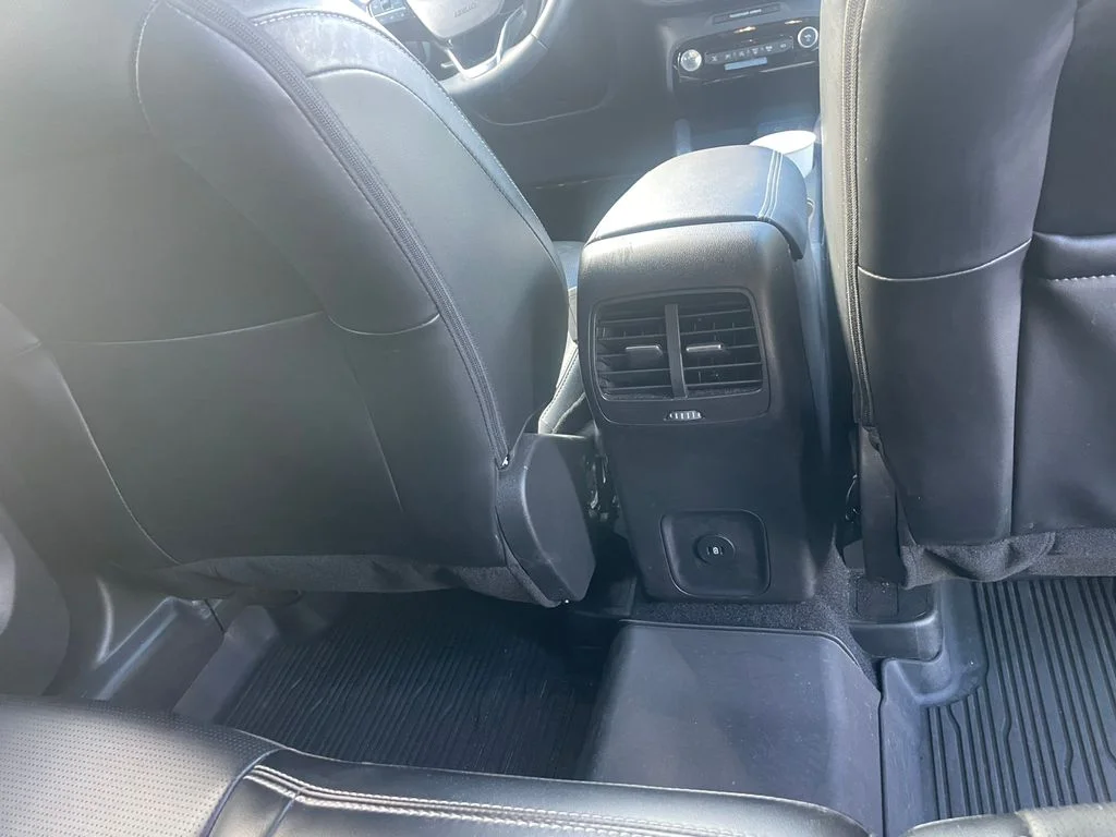 Used 2023 Gray Ford Platinum image 13