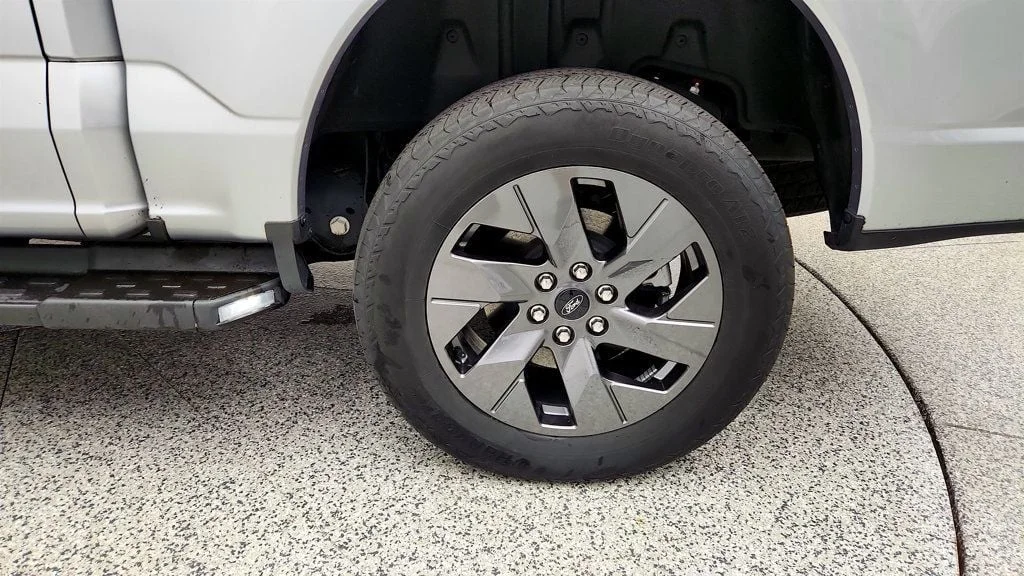 Used 2023 Iconic Silver Metallic Ford XLT 4WD SuperCrew 5.5