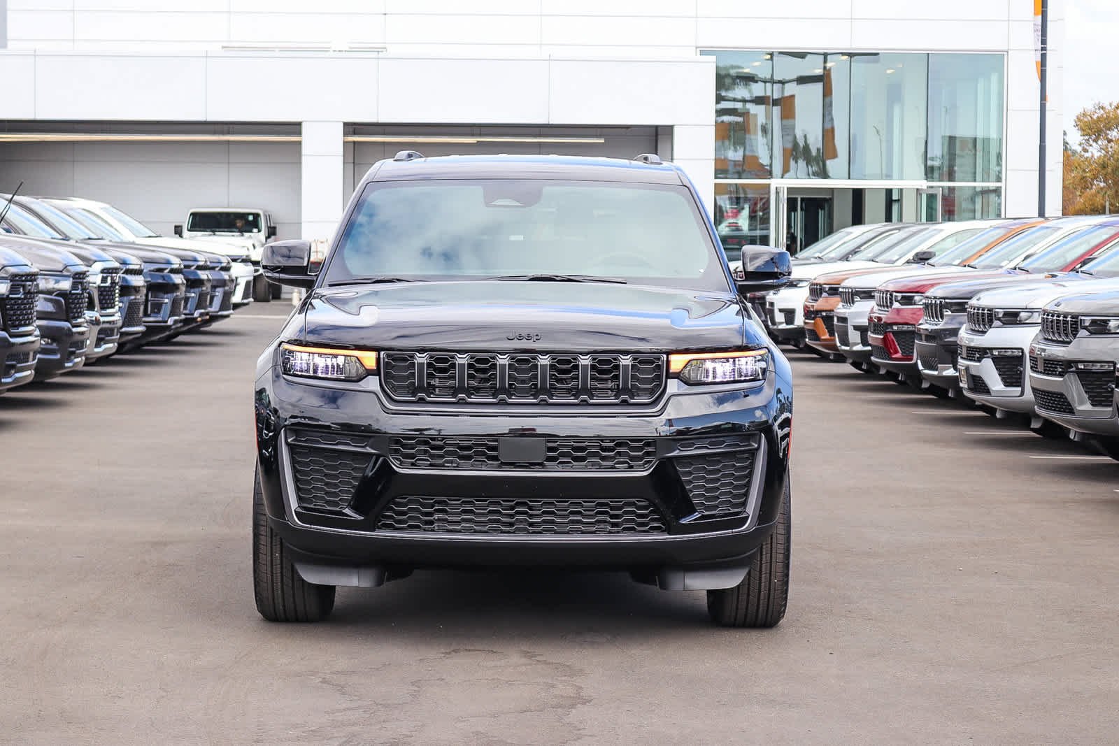 New 2027 High-Gloss Black Paint Jeep Laredo Altitude image 2