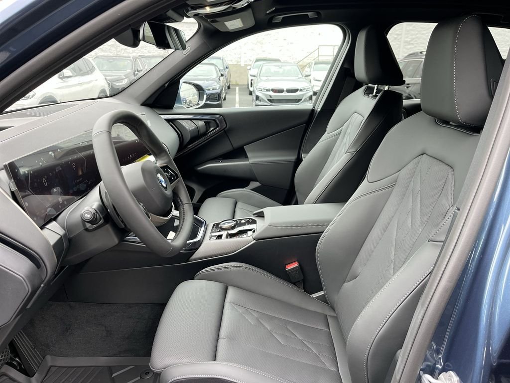 2025 BMW X3 30 - Photo 11